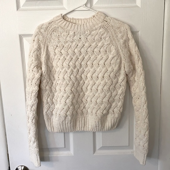 Kendall & Kylie Sweaters - Women’s crop sweater